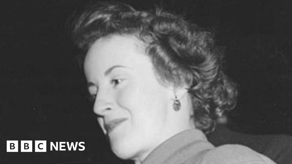 Tributes to pioneering cyclist Eileen Sheridan after death aged 99 Tributes to pioneering cyclist Eileen Sheridan after death aged 99
