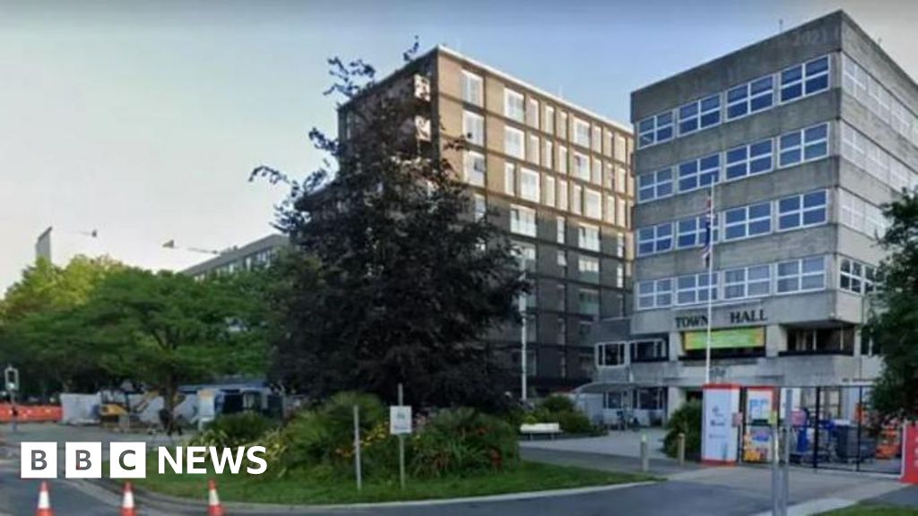 Crawley council says temporary housing costs ‘not sustainable’ Crawley council says temporary housing costs ‘not sustainable’