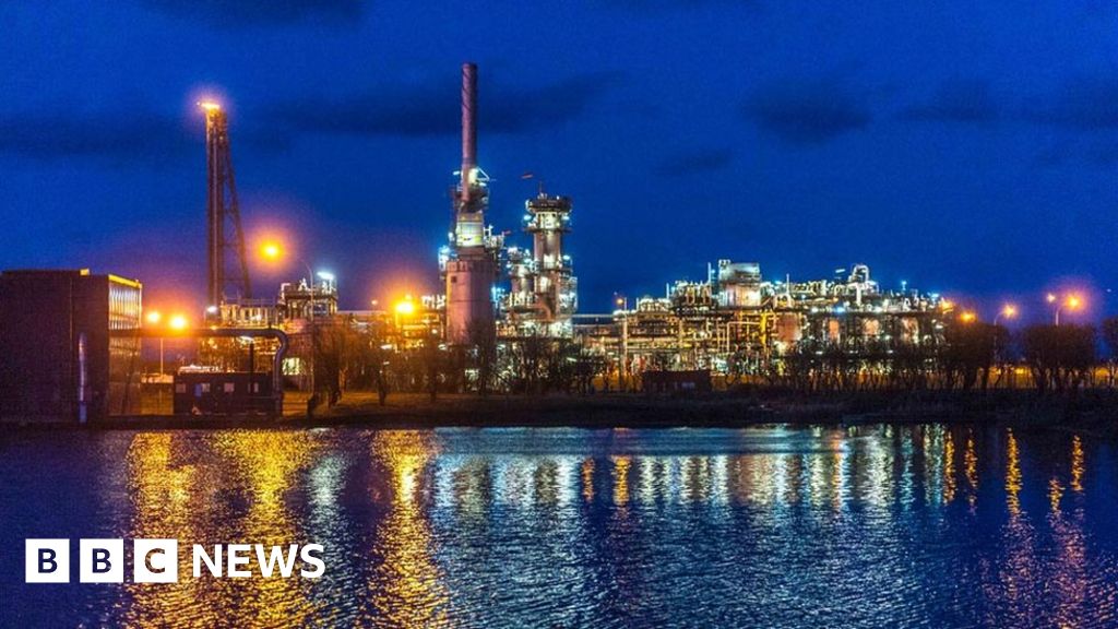 Scotland misses out on first carbon capture and storage facility