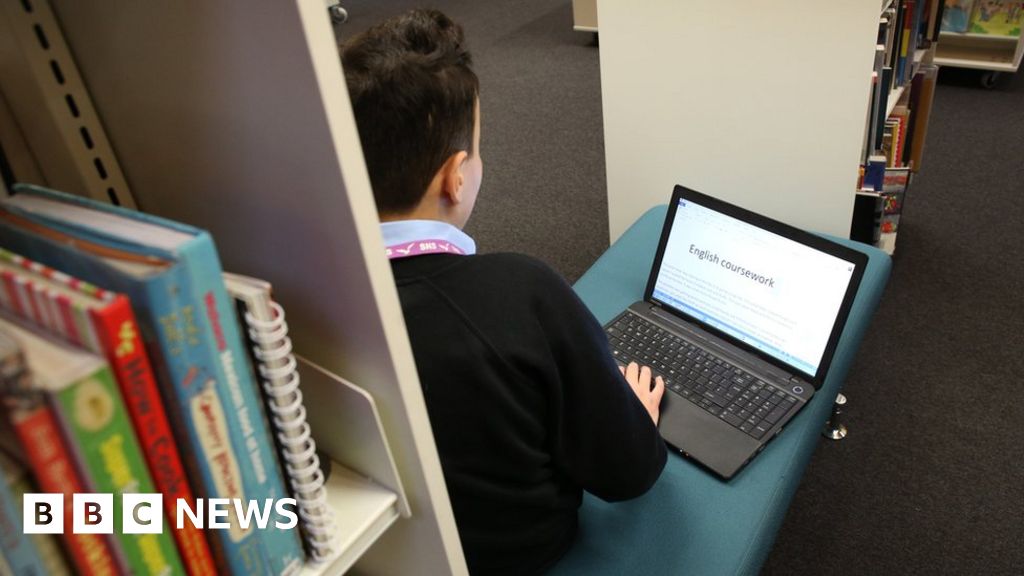 Northamptonshire libraries rescue plan moves step closer Northamptonshire libraries rescue plan moves step closer