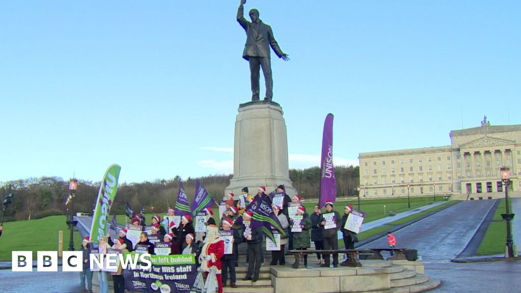 Medical leaders call for end to deadlock Medical leaders call for end to deadlock