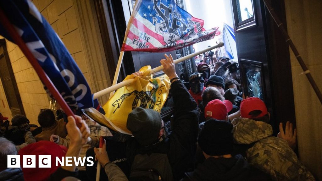 Congress certifies Joe Biden’s victory after chaotic scenes Congress certifies Joe Biden’s victory after chaotic scenes