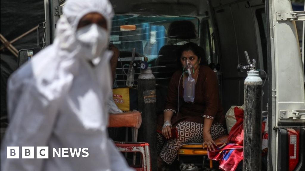 India sees world’s highest daily cases amid oxygen shortage