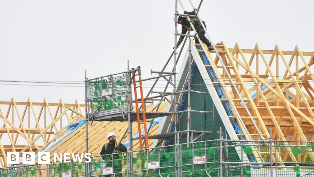 Lib Dem members defy leadership on housing target Lib Dem members defy leadership on housing target