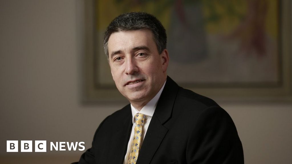 Santander boss named in RBS scandal Santander boss named in RBS scandal