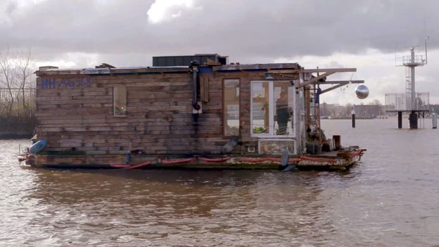 The man who built his own floating home