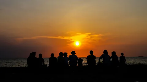 Chayanan/Getty Images Practiced since as long as Hawaiians can remember, hoʻoponopono allows people to find a resolution that is accepted by the whole community (Credit: Chayanan/Getty Images)