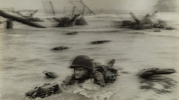 The photos that defined the US