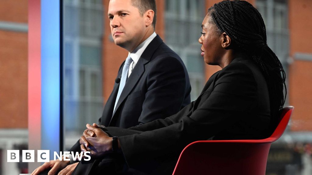 Conservative leadership hopefuls Kemi Badenoch and Robert Jenrick at odds on tackling subject Conservative leadership hopefuls Kemi Badenoch and Robert Jenrick at odds on tackling subject