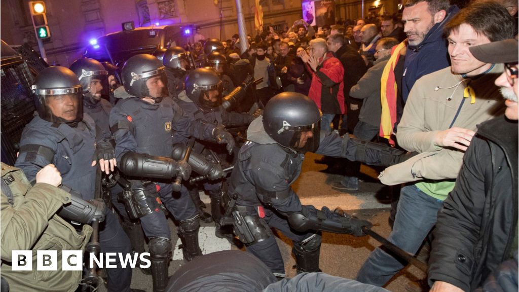 Clashes after separatist leaders detained