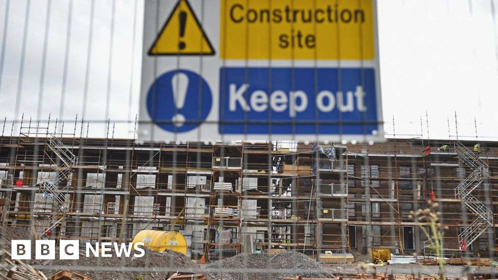 Hard hat warning for Scottish construction industry