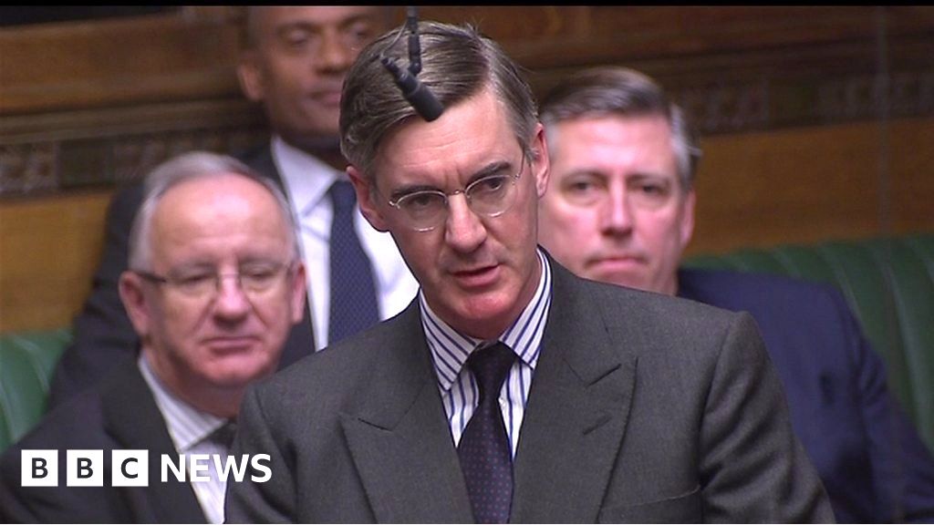 Jacob Rees-Mogg hints at May no confidence letter