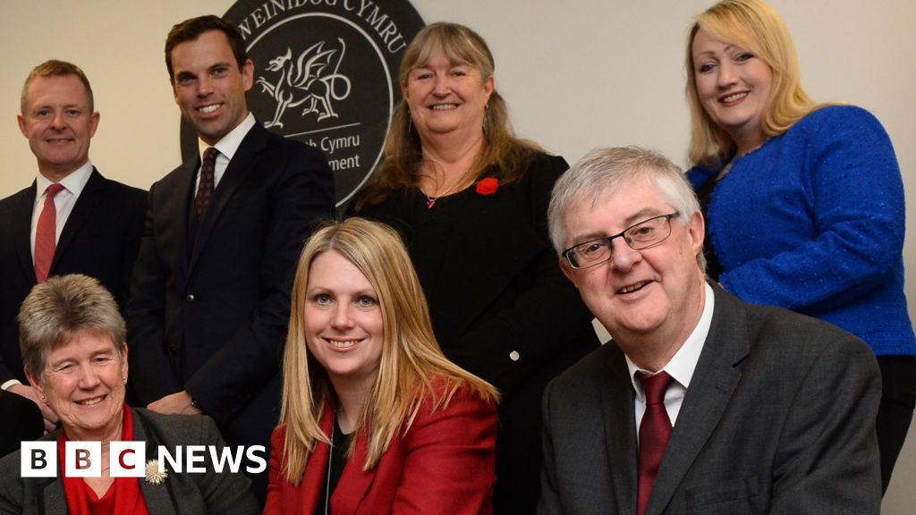 Wales’ new first minister Mark Drakeford appoints his team