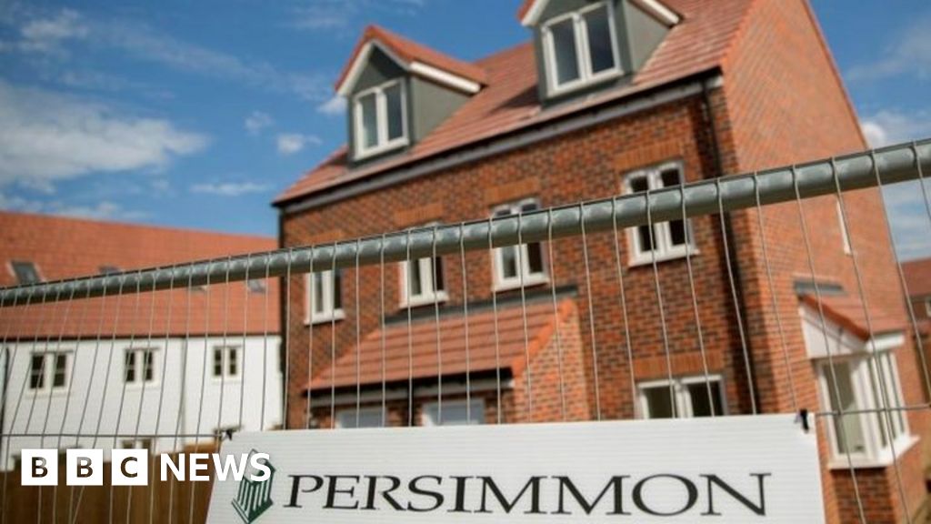 Persimmon’s shares hit by Help to Buy fears Persimmon’s shares hit by Help to Buy fears