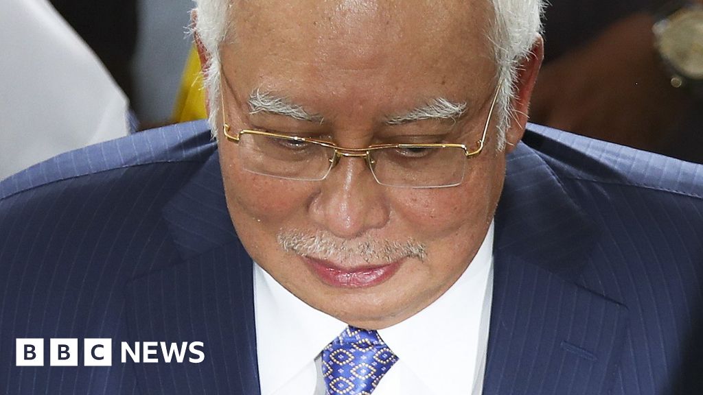 Malaysia ex-PM faces court in global financial scandal