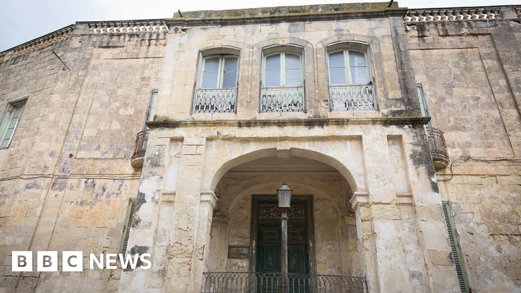 Queen’s former Malta home Villa Guardamangia on sale