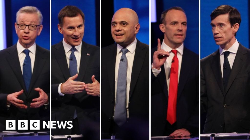 Tory leadership race: Contenders clash over Brexit