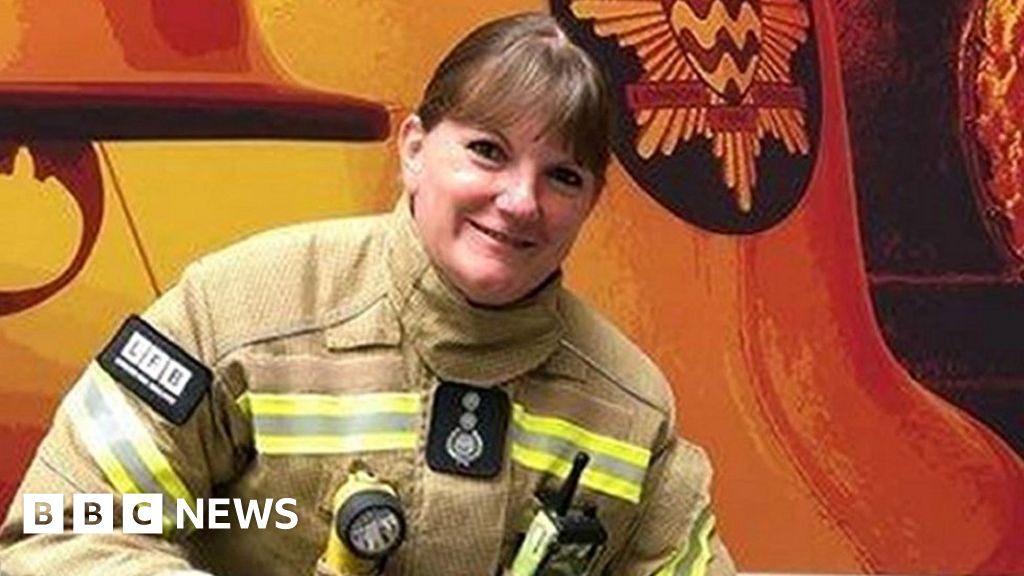 London’s first female fire commissioner Dany Cotton to retire London’s first female fire commissioner Dany Cotton to retire