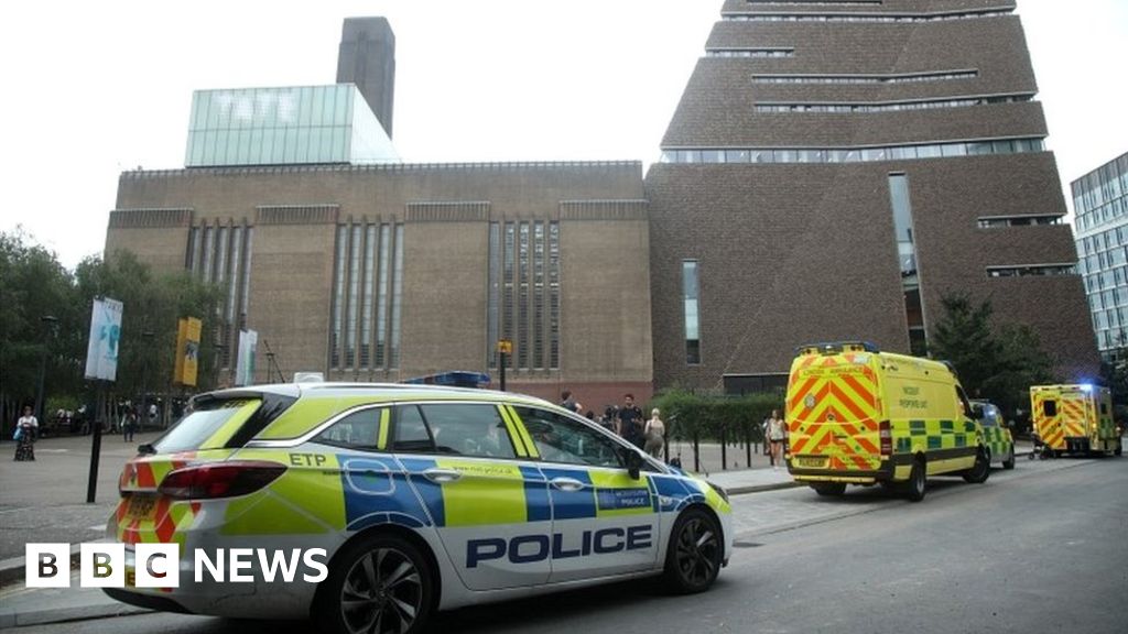 Tate balcony attack claims and contraception shortage