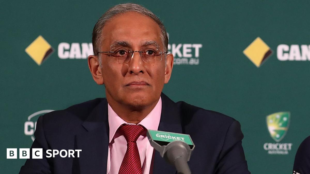 Cricket South Africa: Haroon Lorgat back on interim board Cricket South Africa: Haroon Lorgat back on interim board