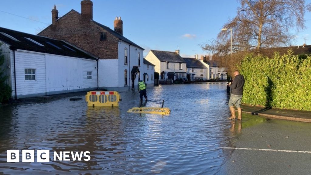 Wrexham’s readiness for flooding questioned Wrexham’s readiness for flooding questioned