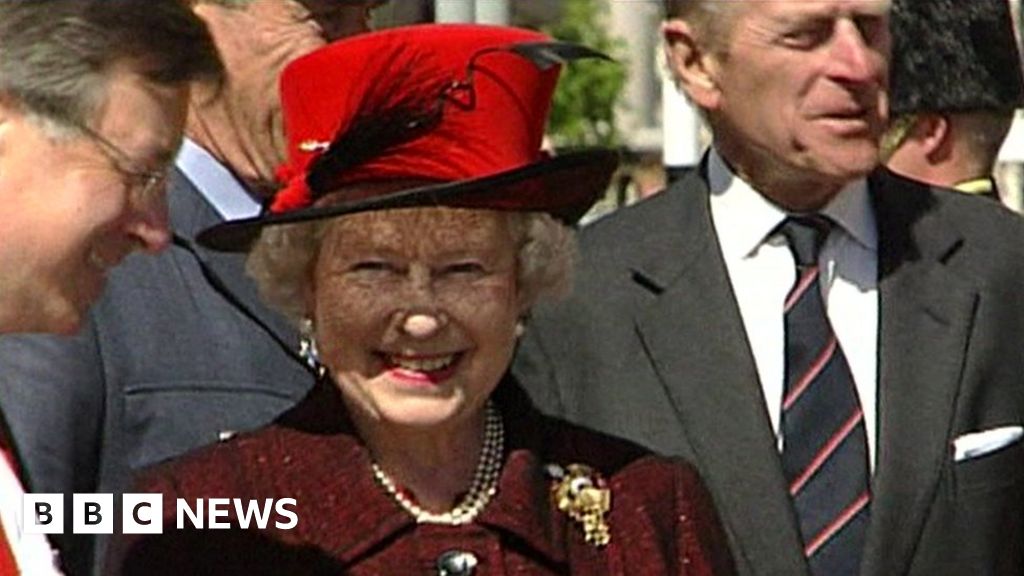 Queen Elizabeth II: Guernsey honours ‘extraordinary’ service Queen Elizabeth II: Guernsey honours ‘extraordinary’ service