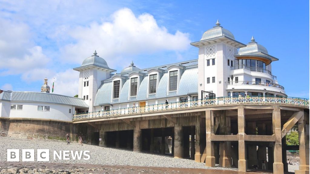 Penarth Pier’s pavilion saved by council ‘for community use’ Penarth Pier’s pavilion saved by council ‘for community use’