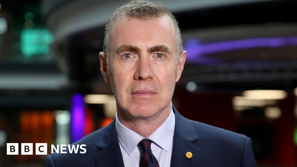 Plaid Cymru leader’s future in doubt after bullying review Plaid Cymru leader’s future in doubt after bullying review