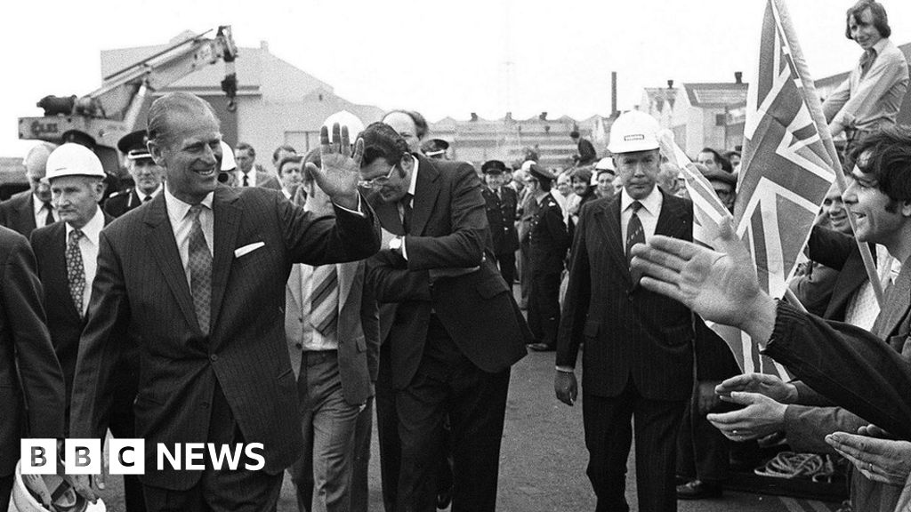 Prince Philip: Northern Ireland pays tribute
