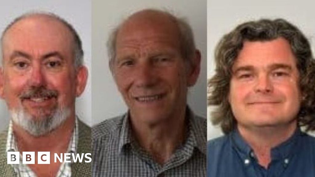 Lib Dems lose majority on Somerset authority as councillors quit