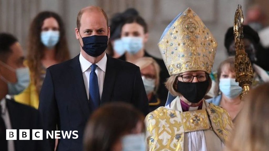 Royals celebrate NHS anniversary with George Cross and tea party Royals celebrate NHS anniversary with George Cross and tea party