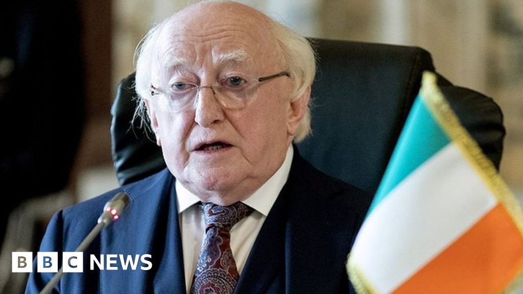 DUP asks Irish president to rethink centenary invite DUP asks Irish president to rethink centenary invite