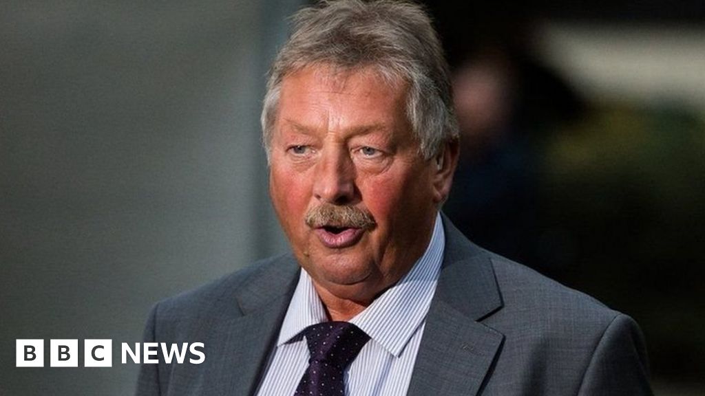 Sammy Wilson ‘hark the herald angels ping’ tweet branded ‘moronic’