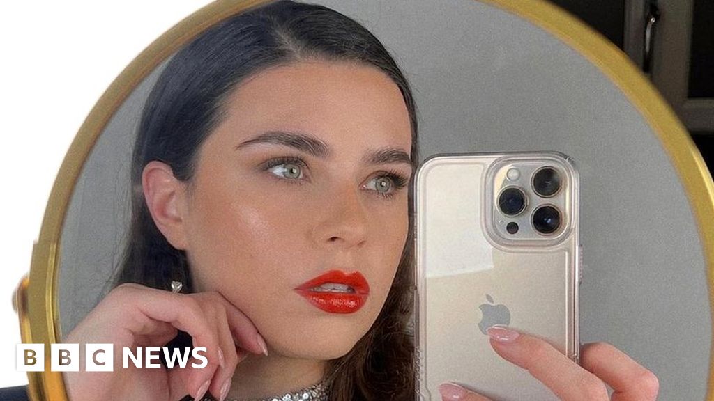 Gen Z calling for more honesty on social media, experts say