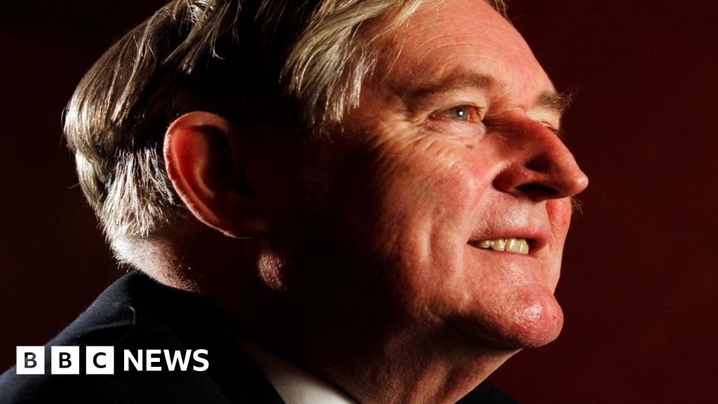 Businessman Sir Angus Grossart dies aged 85 Businessman Sir Angus Grossart dies aged 85