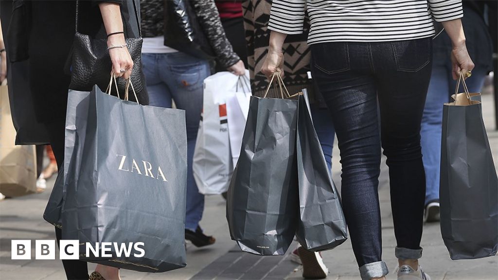 Five towns get £20k grants to boost struggling high streets Five towns get £20k grants to boost struggling high streets