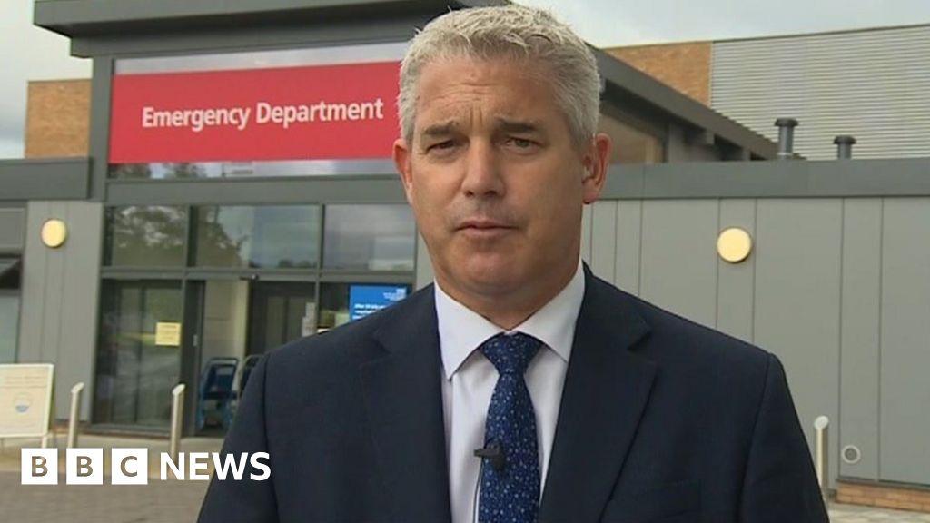 Queen Elizabeth Hospital in King’s Lynn a ‘priority’, says health secretary Queen Elizabeth Hospital in King’s Lynn a ‘priority’, says health secretary