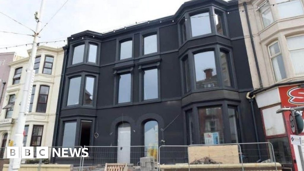 Blackpool’s Arty Bed and Breakfast hotel to close Blackpool’s Arty Bed and Breakfast hotel to close