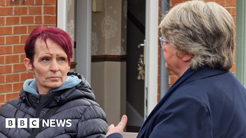 Months until flood victims can return home, environment secretary says Months until flood victims can return home, environment secretary says