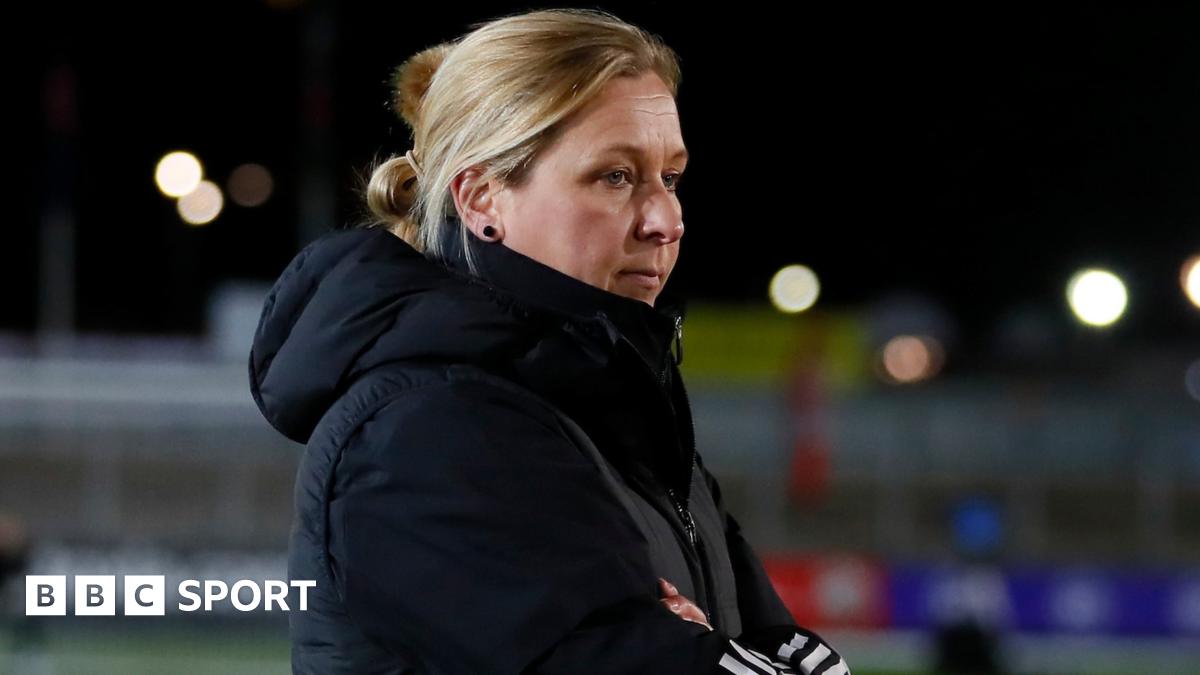 Jayne Ludlow: Ex-Wales boss leaves Man City Women for Welsh university role