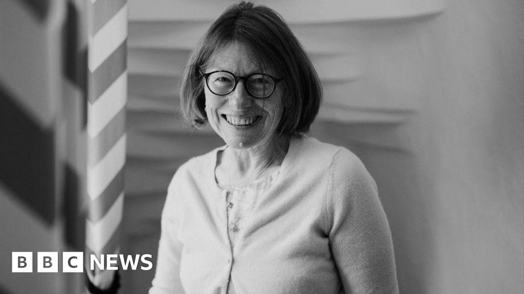 Tributes paid after death of Lord Mayor Tributes paid after death of Lord Mayor