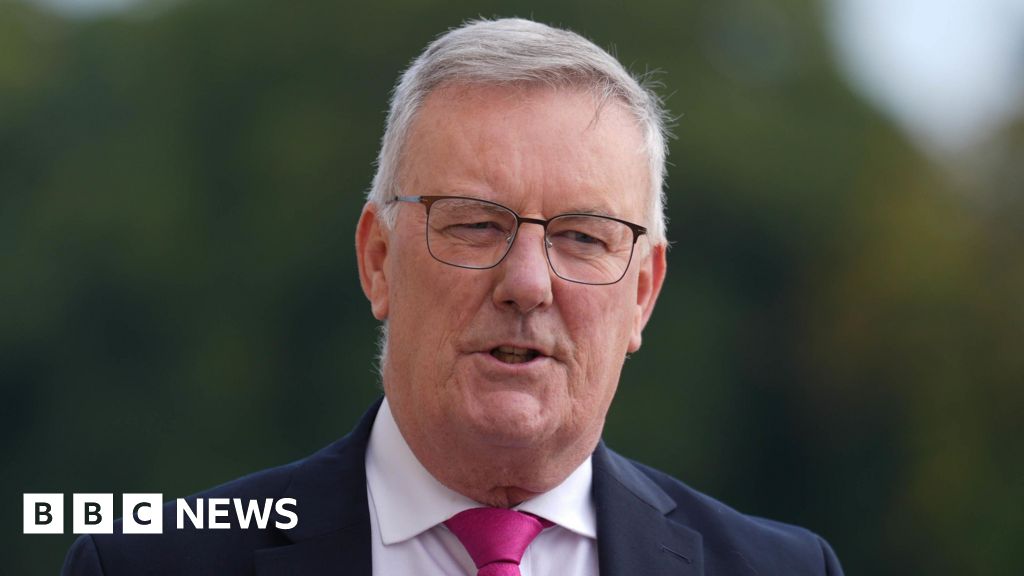 Mike Nesbitt does not support £350m budget reallocation Mike Nesbitt does not support £350m budget reallocation