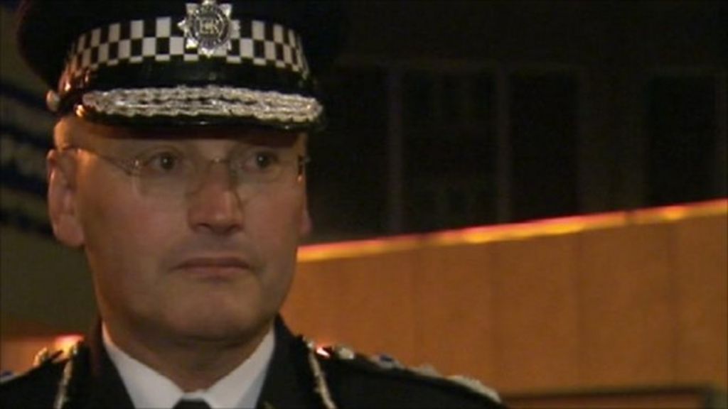 Metropolitan Police say demo scenes ’embarrassment’ to them