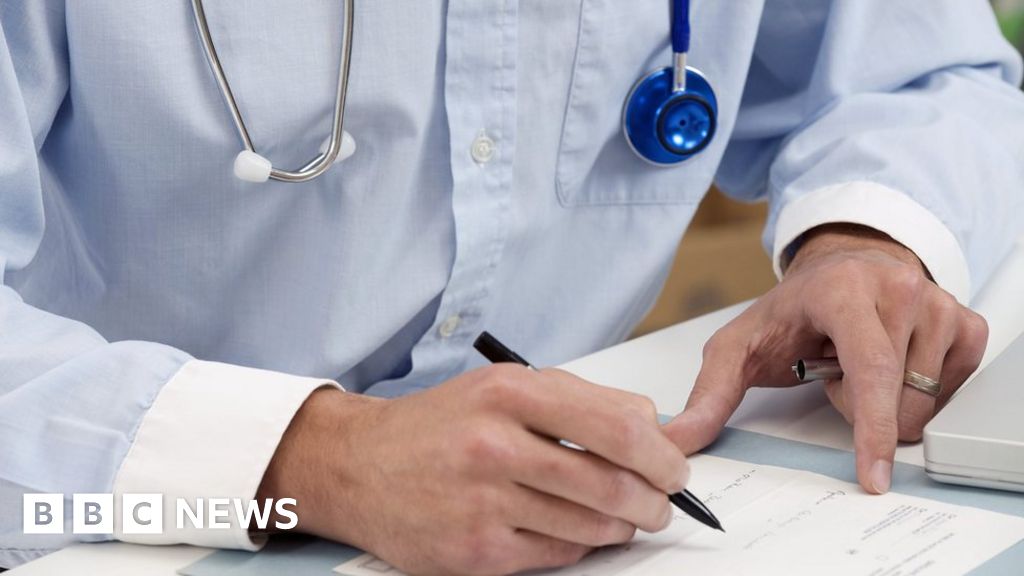 More junior doctors choosing Wales