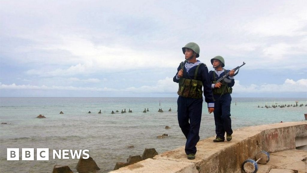 Vietnam ‘scraps new oil project’ Vietnam ‘scraps new oil project’