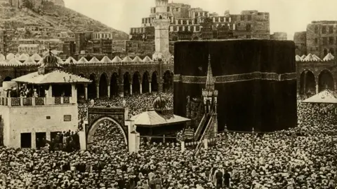 Getty Images Pilgrims at Mecca