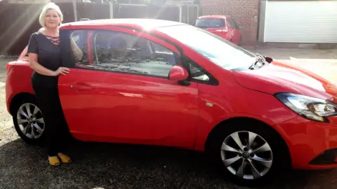 Michele Barker Michele Barker