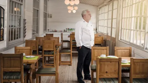 Getty Images restaurateur during lockdown