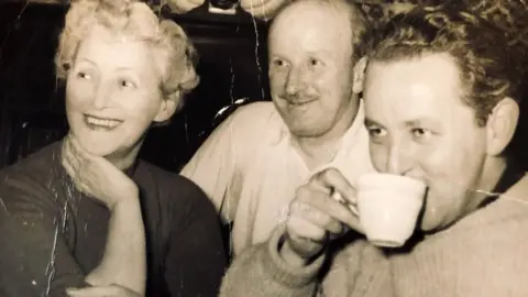 Jennifer Bowen Winnie and Emlyn Bowen and their son Gareth Bowen