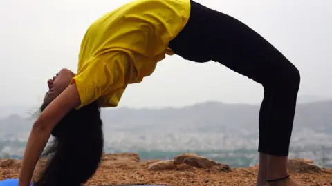 Getty Images Indian Girl Tanvi Sharma Practices Yoga Ahead of The International Yoga Day in Ajmer, In the Indian State of Rajasthan on 19 June 2021.